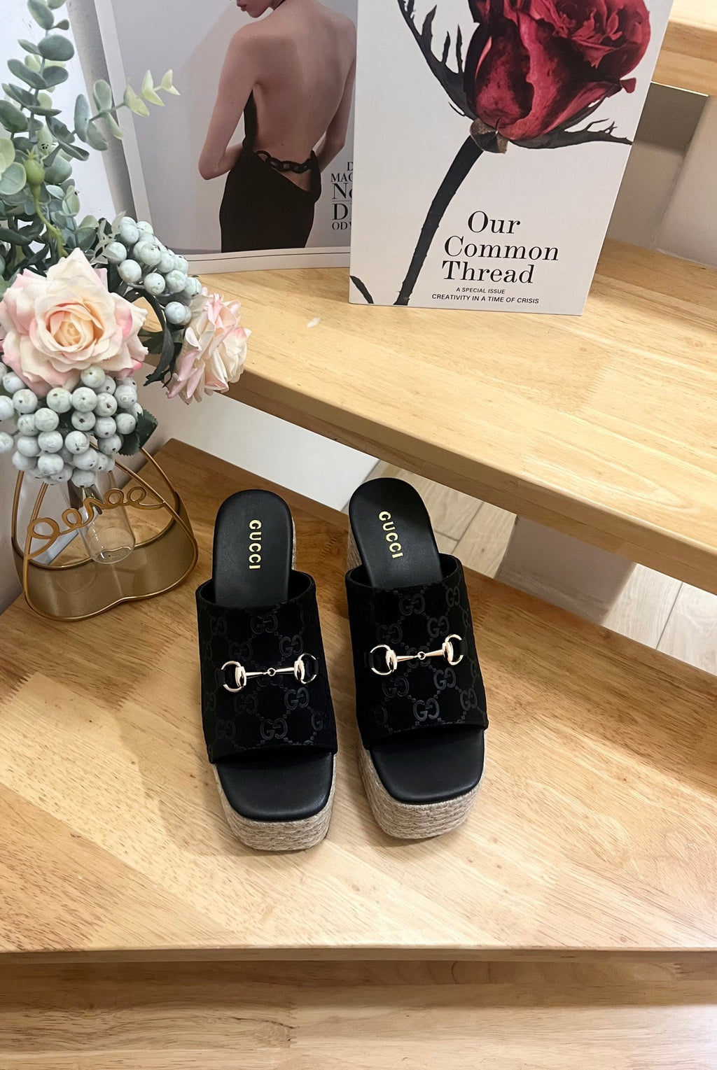 GUCCI 26S WEDGE SANDALS 100 MM IN BLACK VELVET