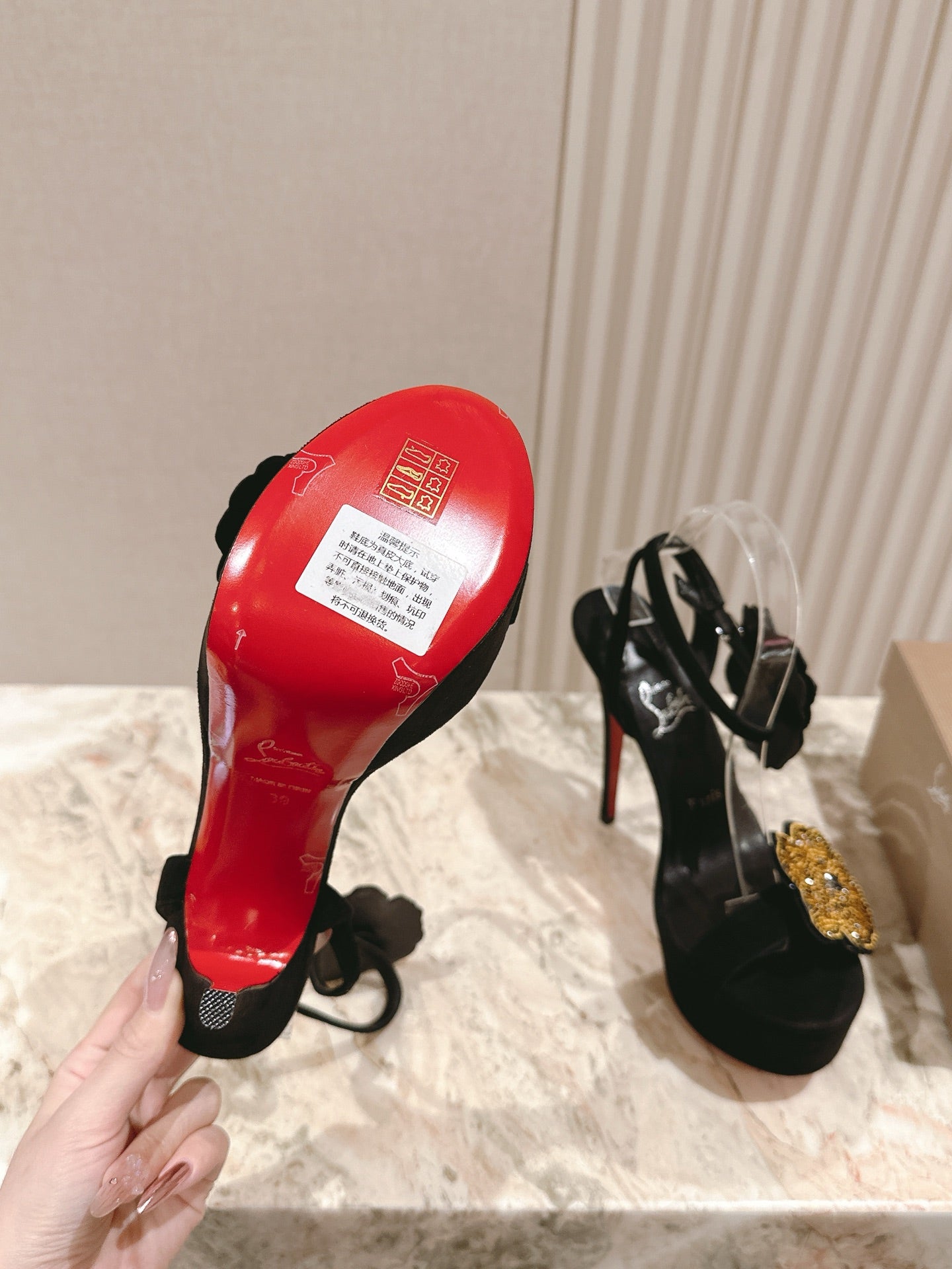BEADED FLORAL EMBELLISHED STRAPPY SANDALS 135MM IN BLACK VELVET MIX CALFSKIN