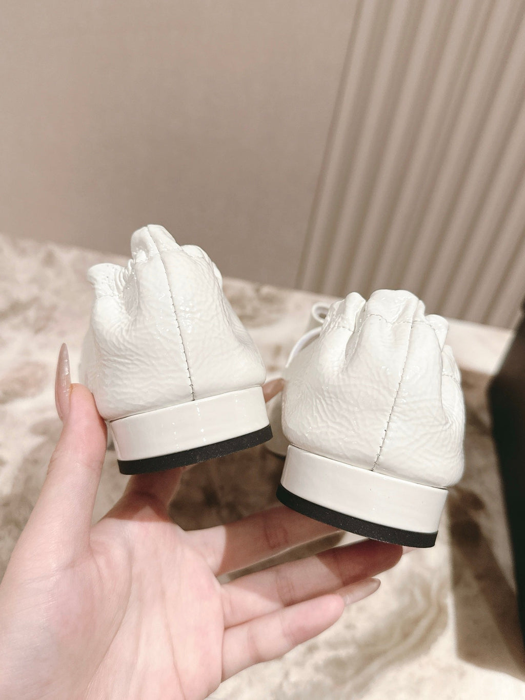 CC FLATS 25S IN WHITE PATENT LEATHER