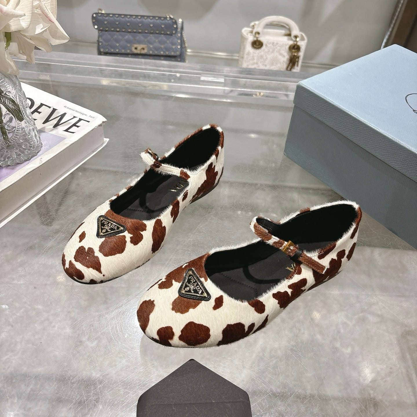 PRADA 25S MARY JANE BALLETS IN BROWN MIX CREAM WHITE HORSEHAIR FABRIC