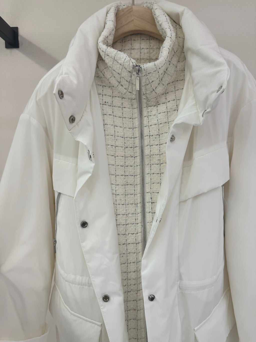 CHANEL 25S SKI JACKET 421