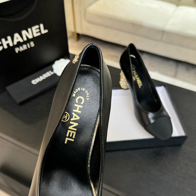 HIGH HEEL 85 MM SANDALS IN BLACK CALFSKIN AND FABRIC