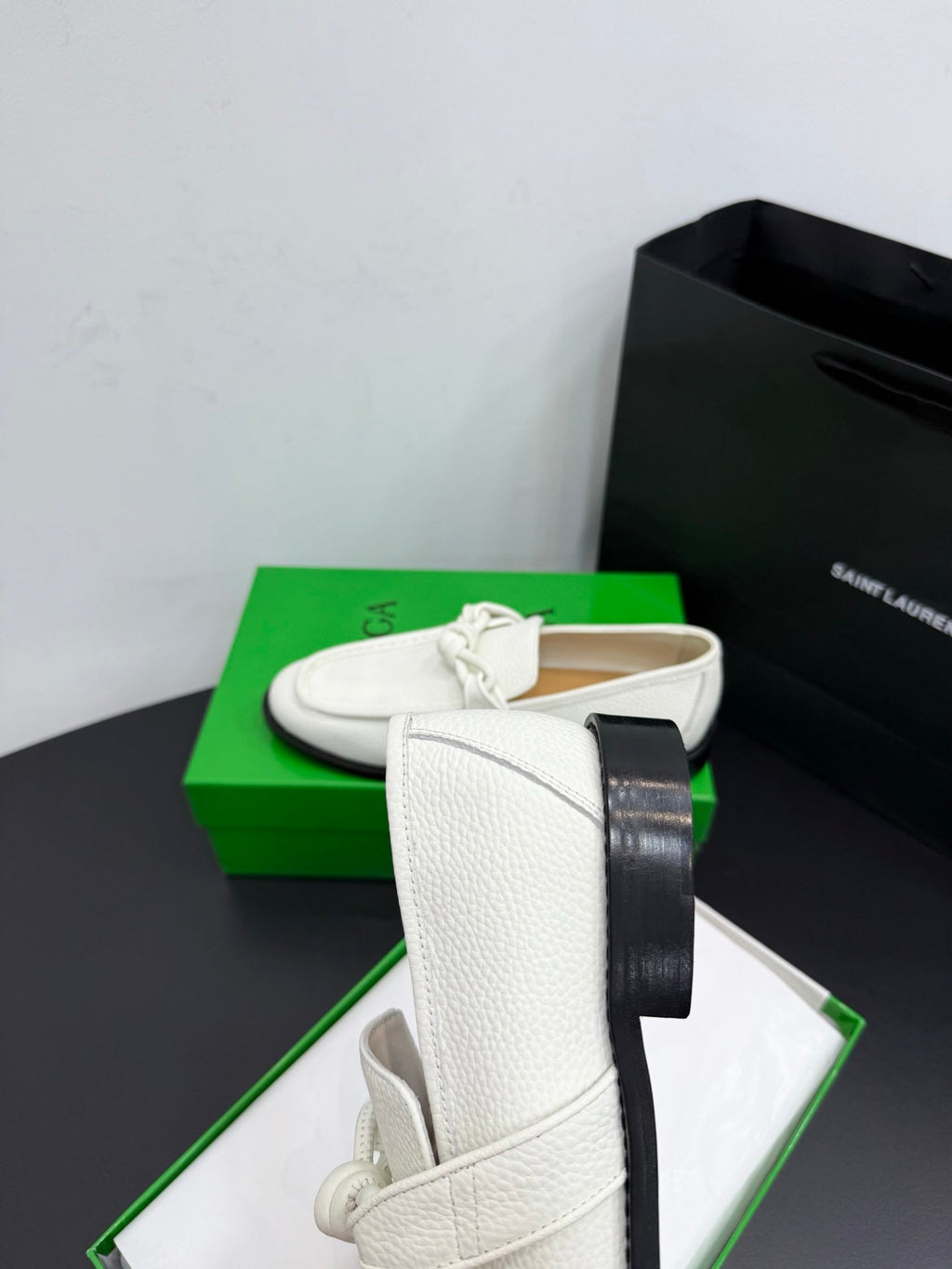 BOTTEGA VENETA 26S LOAFERS IN WHITE GRAINED CALFSKIN