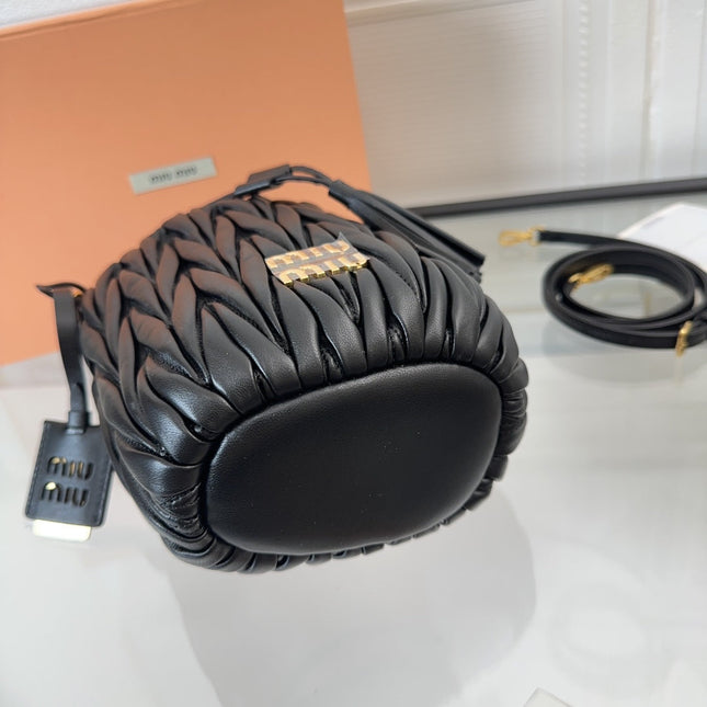 MATELASSÉ SMALL HANDBAG 17 IN BLACK LAMBSKIN
