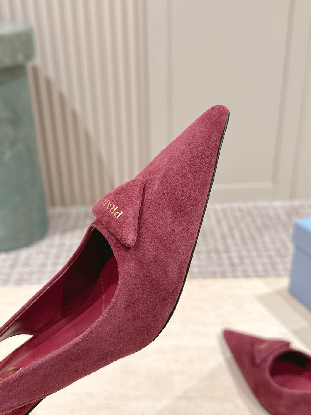 PRADA 26S POINTED-TOE SLINGBACK HEELS 75MM IN DARK RED SUEDE WITH LOGO