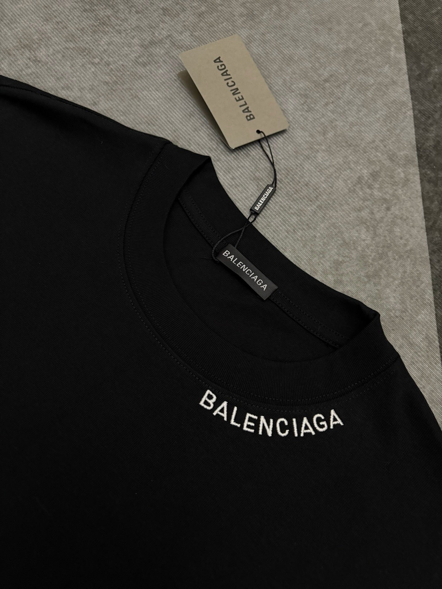 BALENCIAGA 26S SHORT SLEEVE T-SHIRT 136