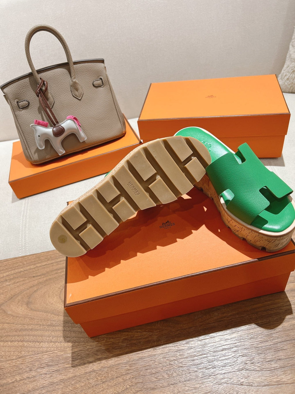 HM 25S HIGH WEDGE SANDALS IN GREEN LAMBSKIN STYLE 25