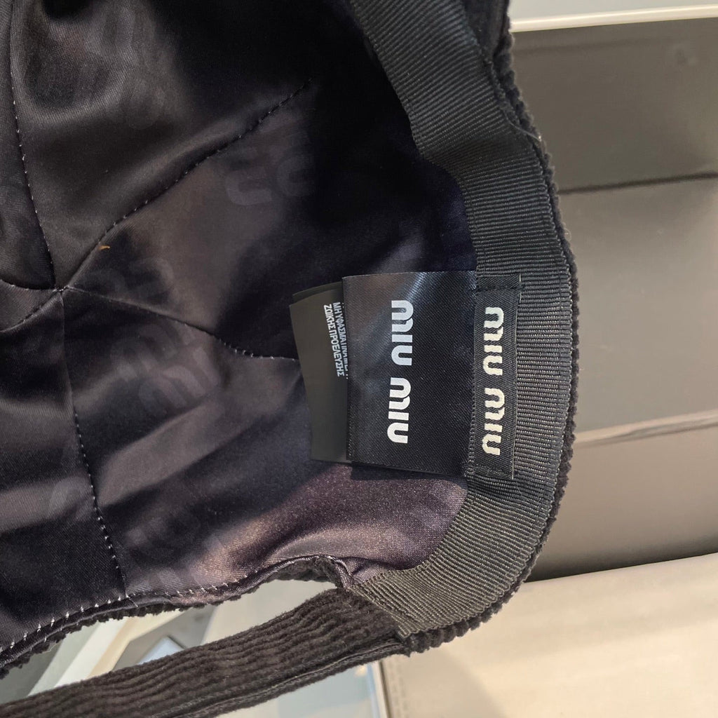 MIUMIU BASEBALL CAP IN BLACK VELVET