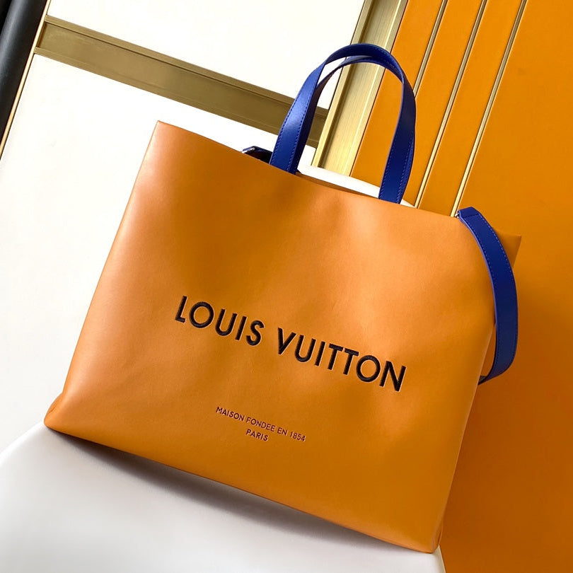 LV 26S SHOPPER TOTE 40 IN ORANGE CALFSKIN