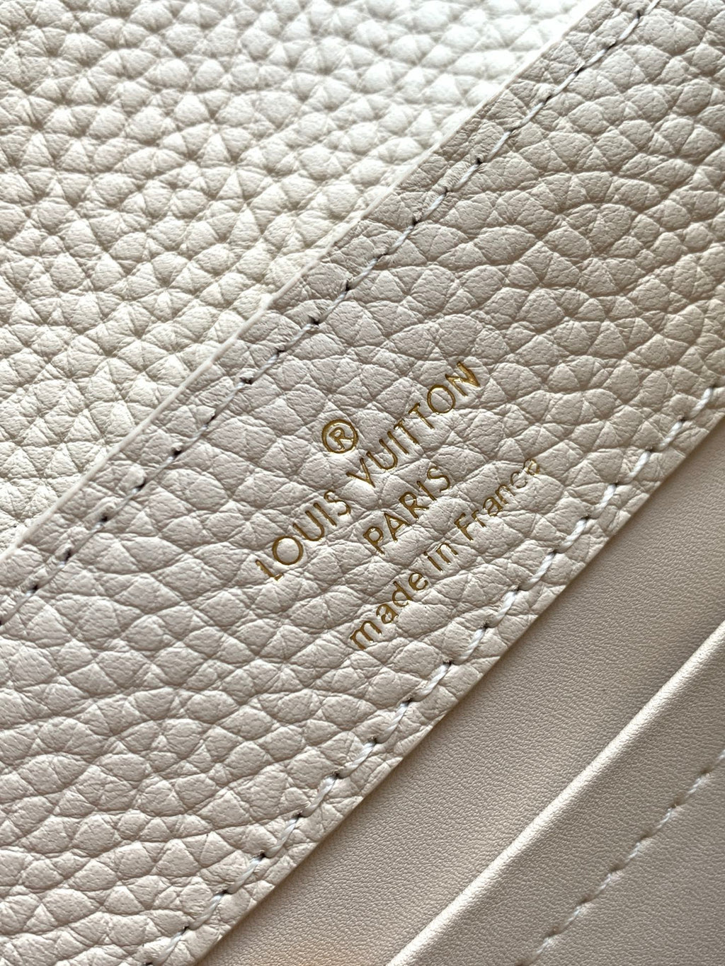 LV 25S CAPUCINES MINI BAG 21 IN VANILLA-COLORED EMBROIDERED CANVAS