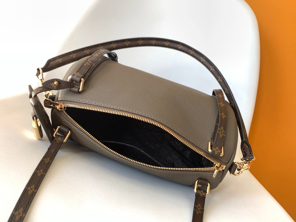 LV SMALL EXPRESS TRAVEL 26 IN BROWN CALFSKIN