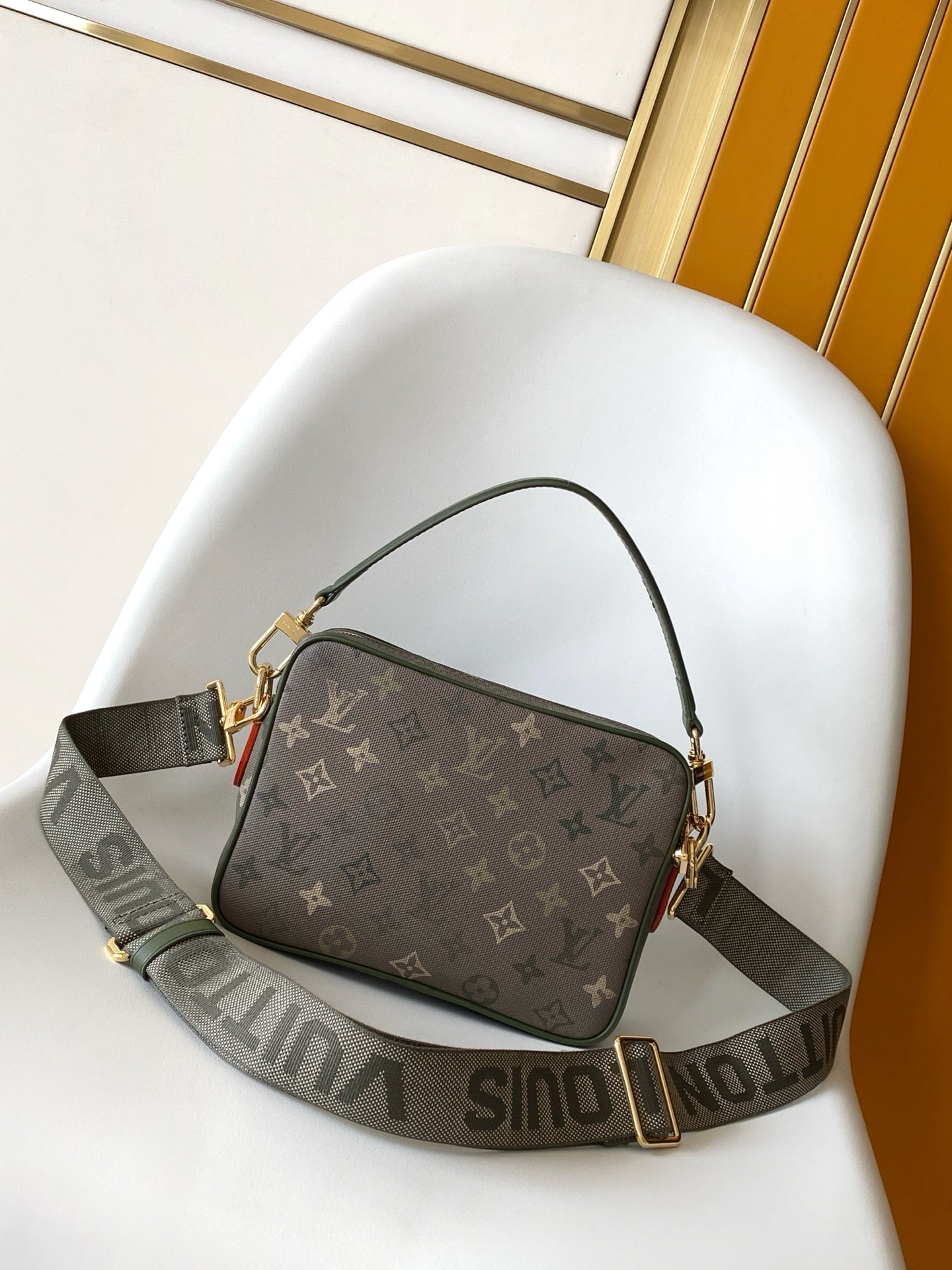 LV 26S CROSSBODY BAG 25 IN GREEN-GRAY CANVAS FABRIC