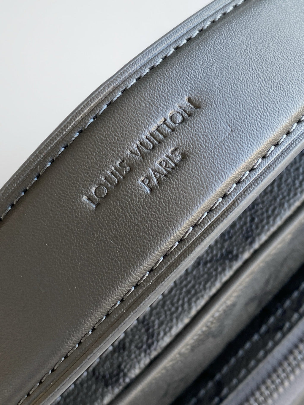 LV 26S CROSSBODY BAG 25 IN TAUPE BROWN CANVAS FABRIC