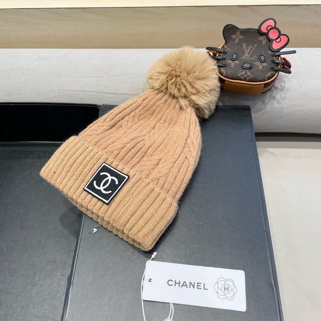 BEANIE HAT IN SEPIA TAN WOOL 422177