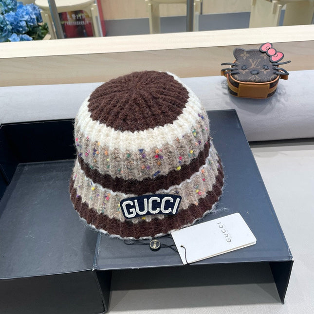 STRIPED KNITTED BUCKET HAT COLORFUL 428102