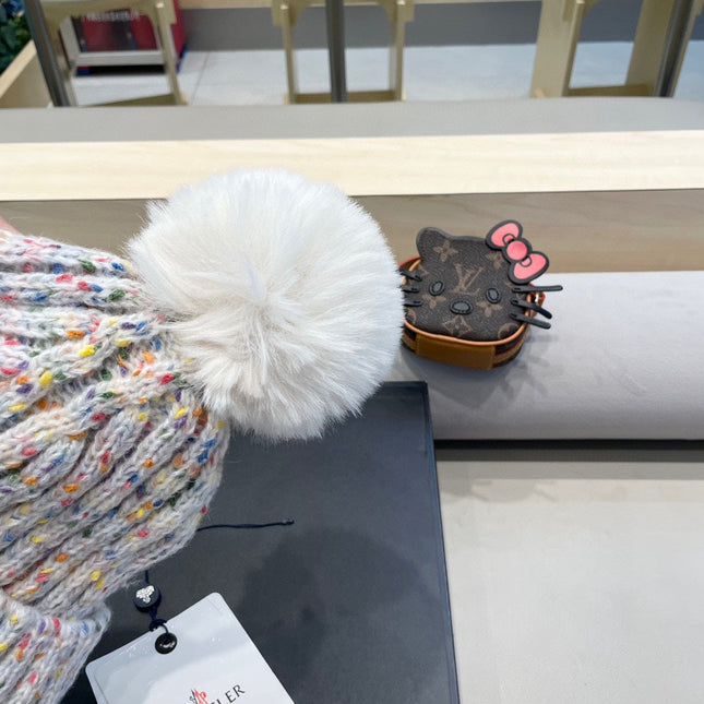 BEANIE HAT IN WHITE WOOL LINED WITH FLEECE 436774