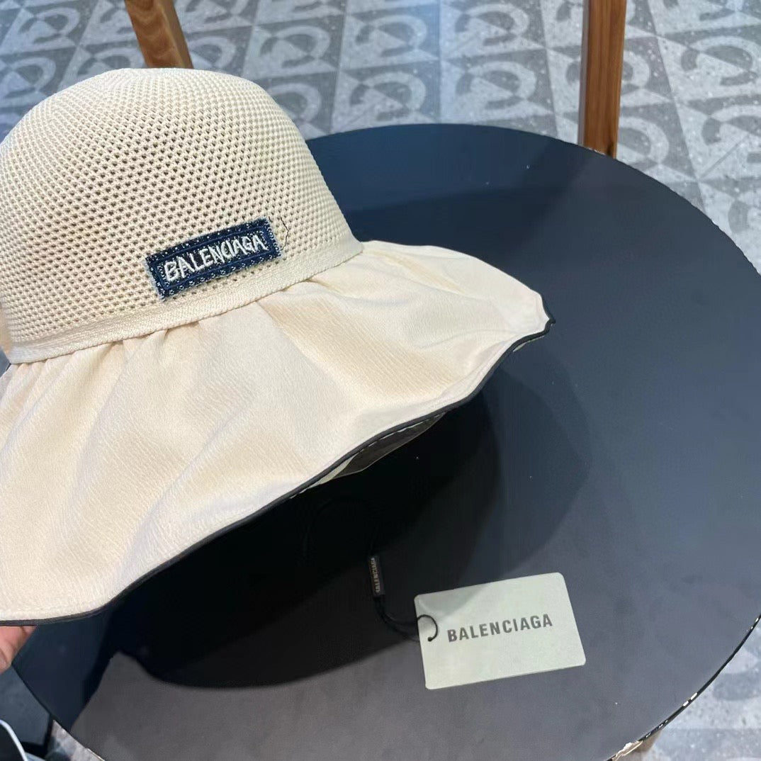 BALENCIAGA 26S WIDE-BRIMMED HAT STYLE 54
