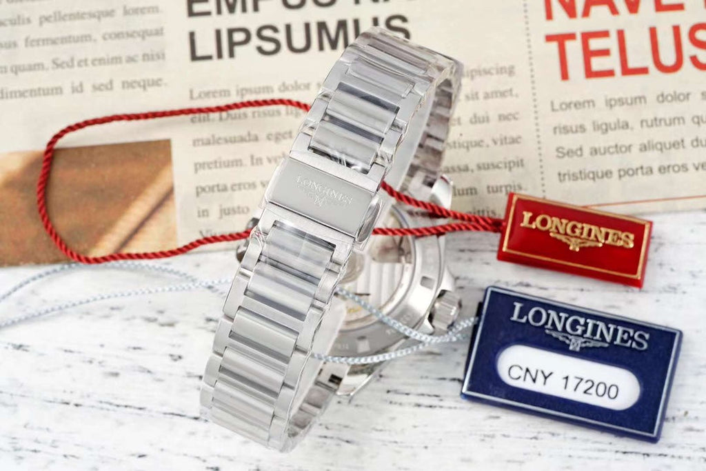 CONQUEST WATCH SILVER CASE WITH COIN GRAY DIAL