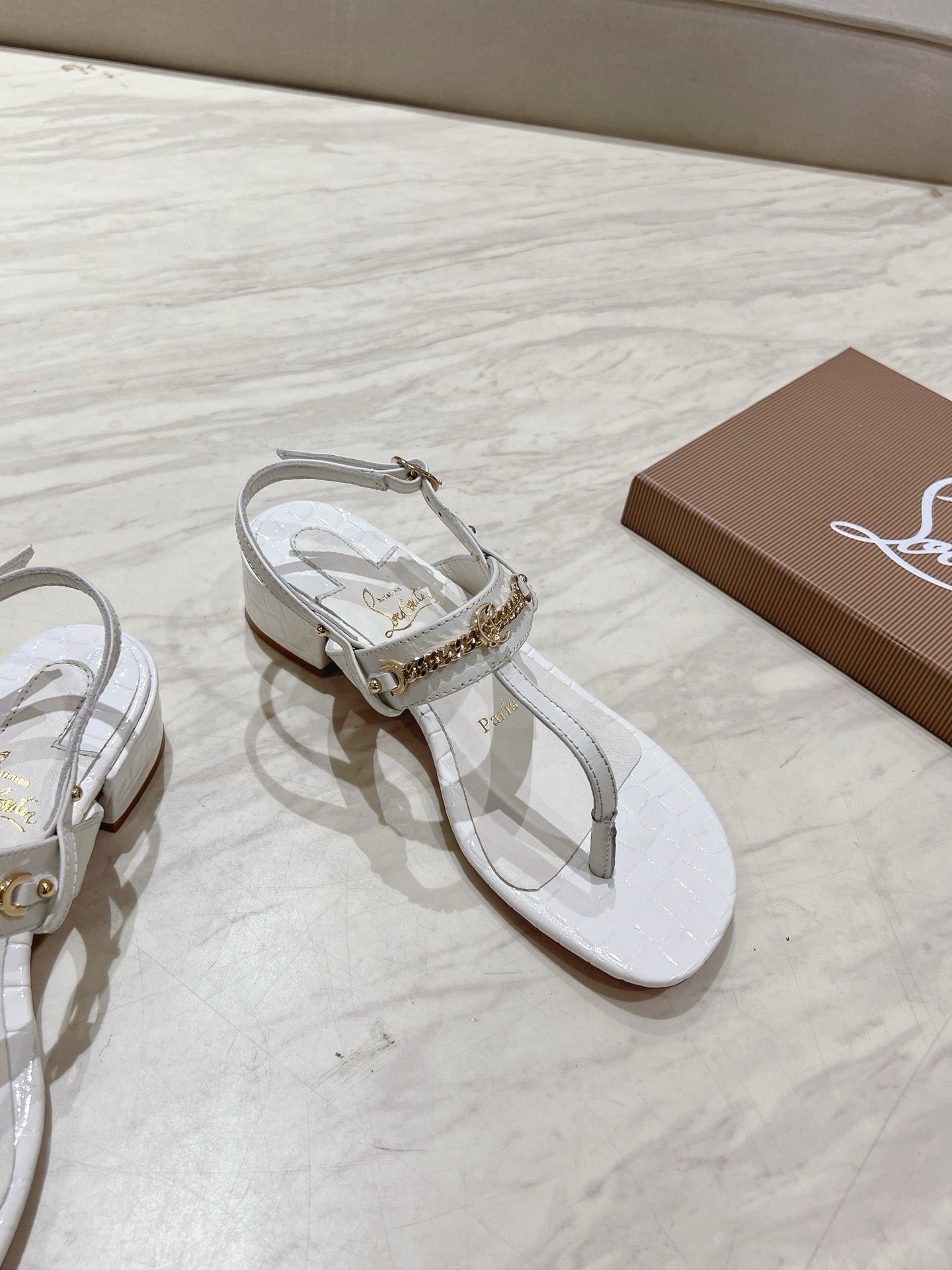 THONG SANDALS SLINGBACK 25MM IN SNAKE-EFFECT WHITE CALFSKIN