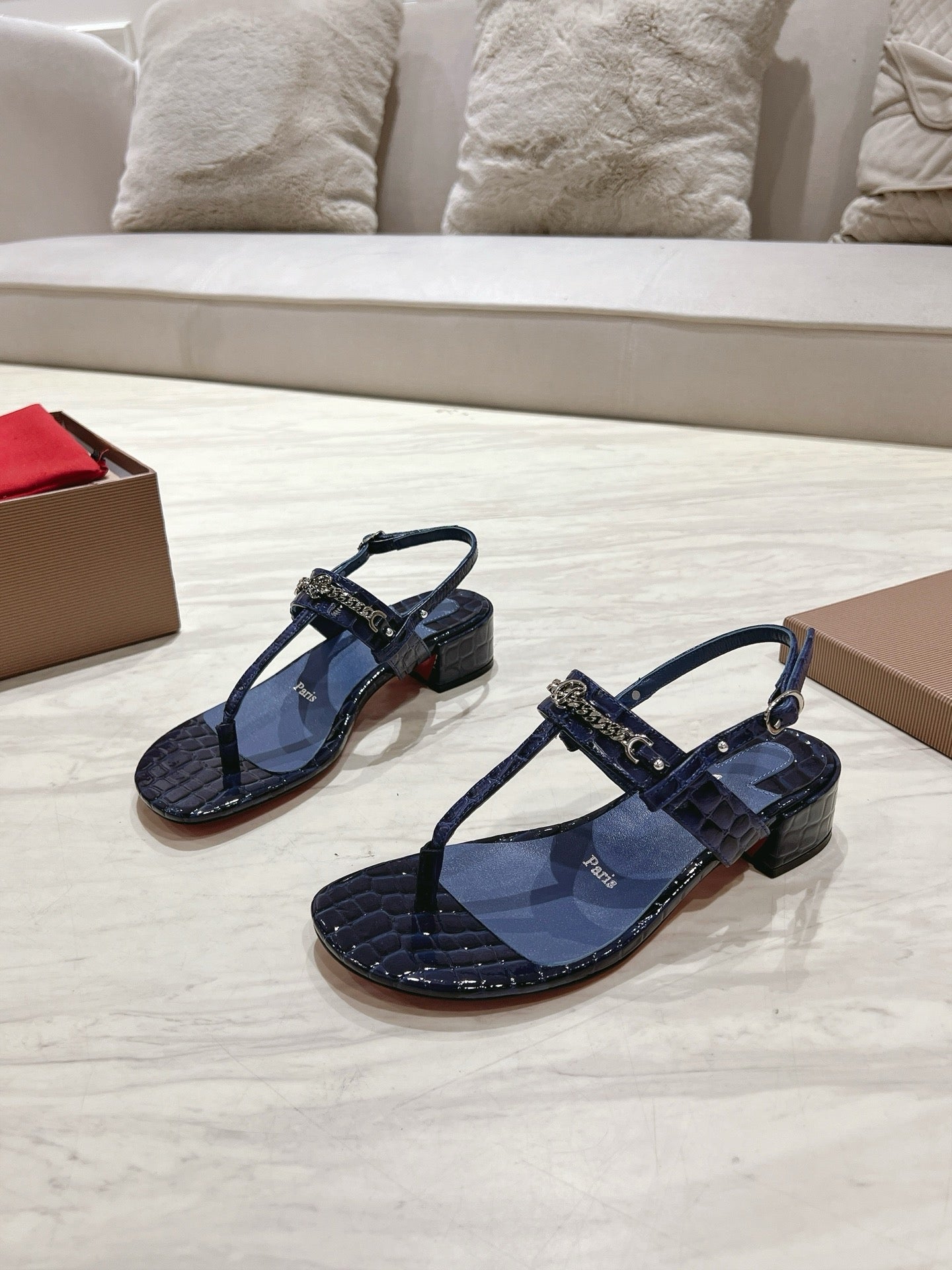 THONG SANDALS SLINGBACK 25MM IN SNAKE-EFFECT DARK BLUE CALFSKIN
