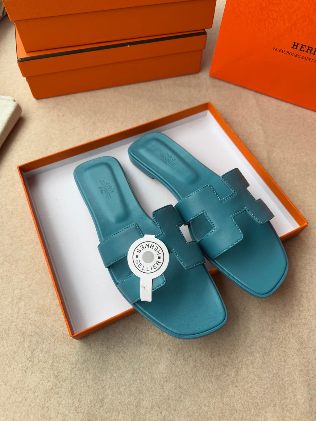 0RAN SANDALS IN SAPPHIRE BLUE CALFSKIN