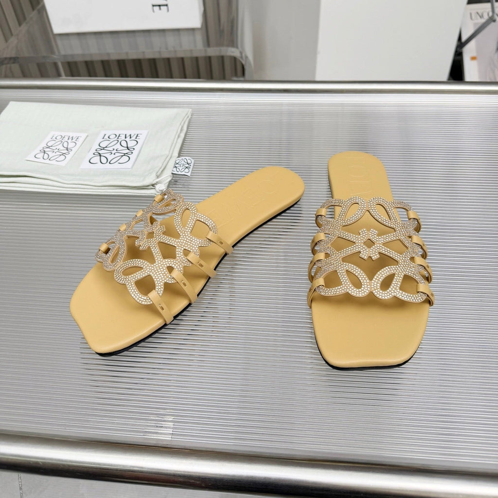 LOEWE 26S FLAT SANDALS IN WARM BEIGE CALFSKIN WITH CRYSTALS