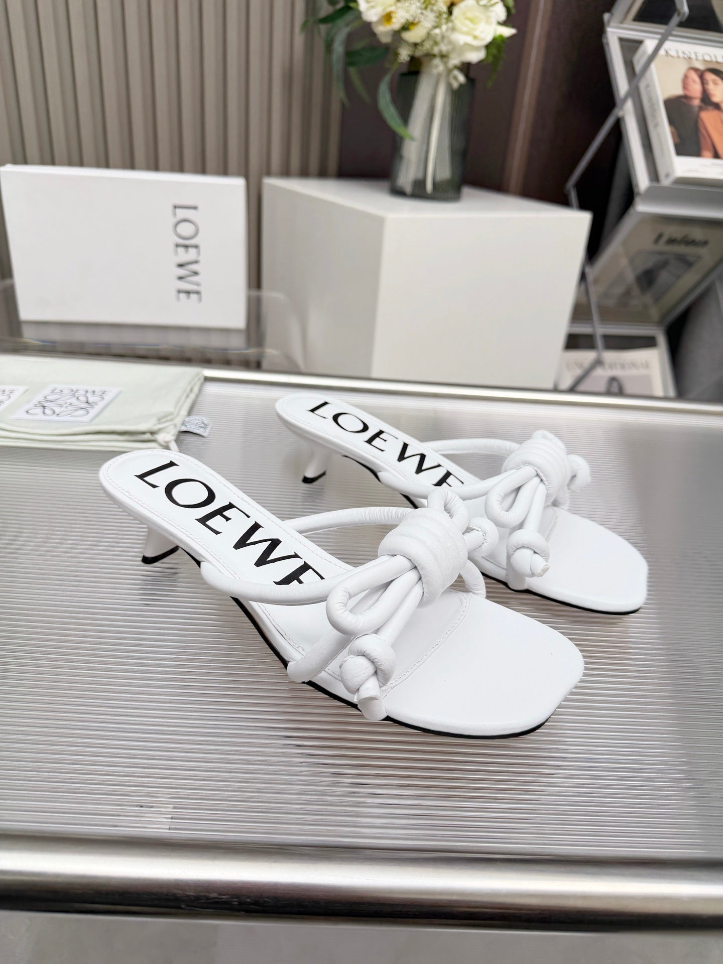 LOEWE 26S KITTEN HEEL KNOT SANDALS 45MM IN WHITE CALFSKIN