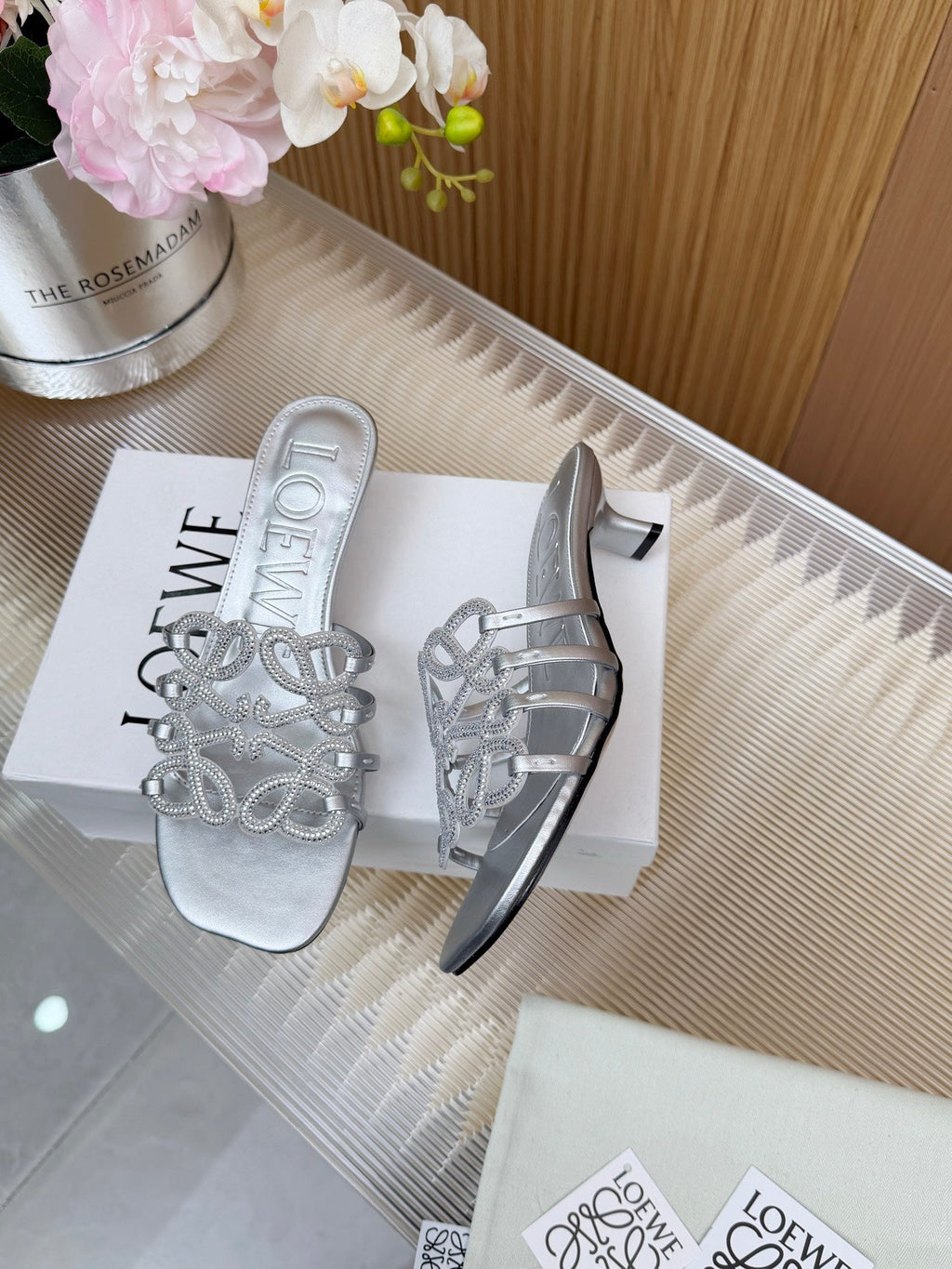 LOEWE 26S PETAL ANAGRAM SLIDE 45MM IN SILVER SOFT CALFSKIN WITH CRYSTALS