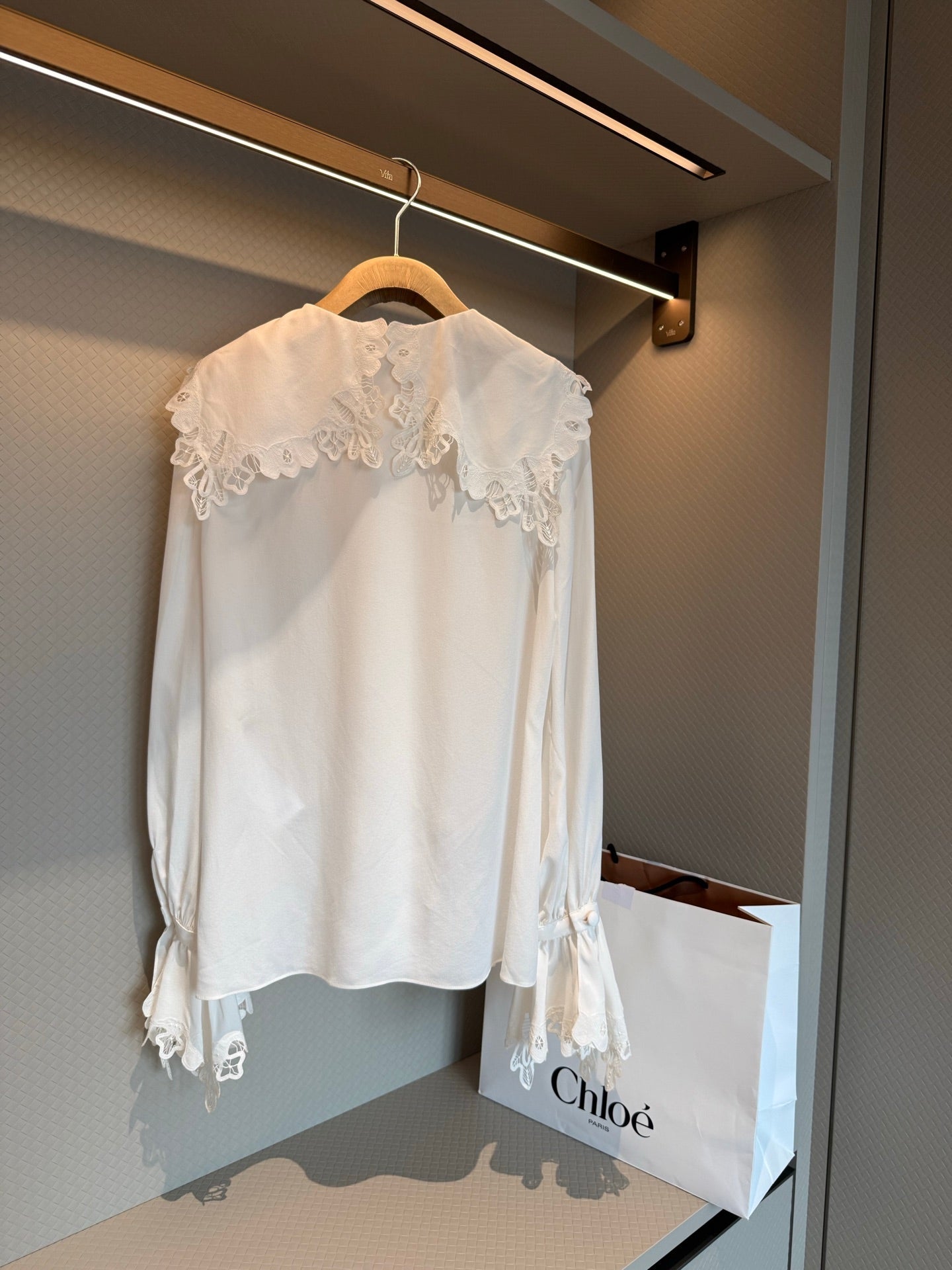 ELEGANT CHLOE WHITE BLOUSE