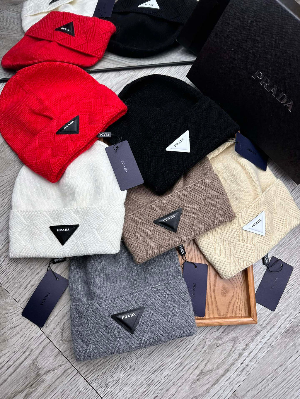 BEANIE HAT IN SHADOW GRAY WOOL AND RABBIT FUR 436396