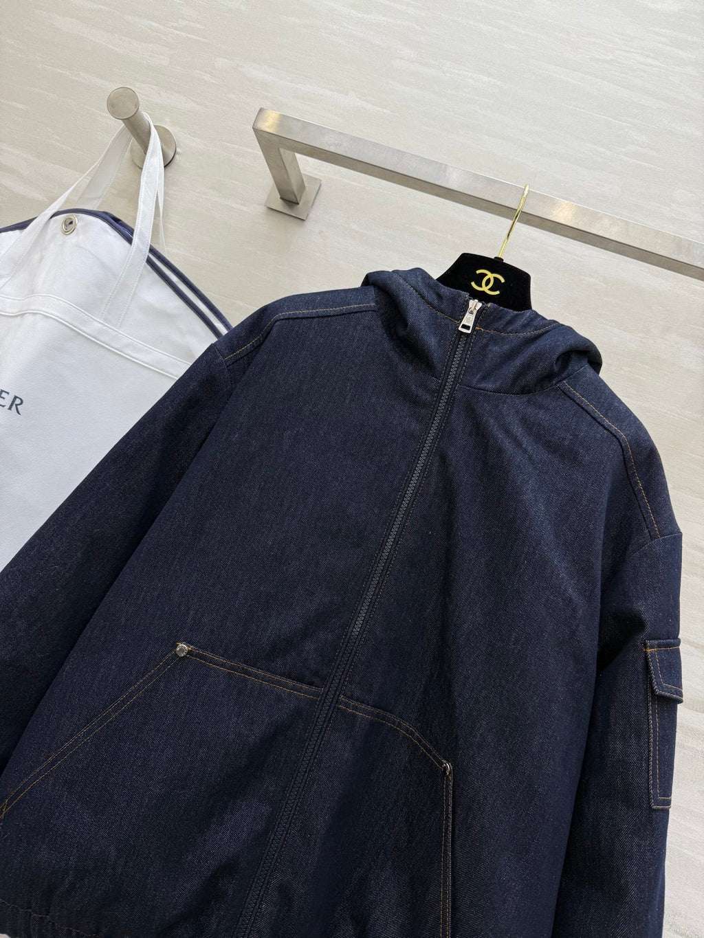 MONCLER 25S COTTON DENIM HOODED JACKET 345