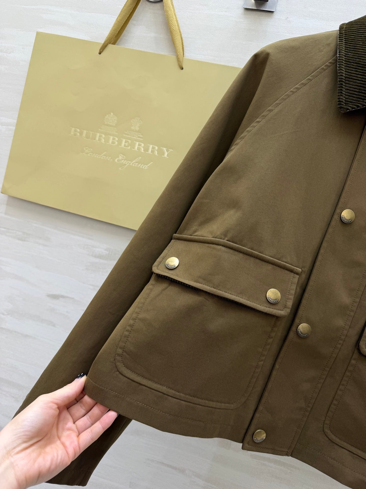 BURBERRY 26S JACKET 406