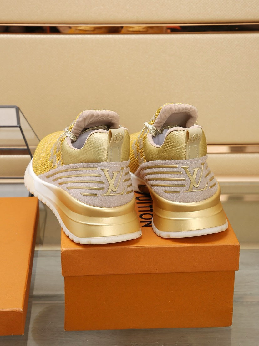 SNEAKERS IN LIGHT YELLOW MESH BREATHABLE AND RUBBER