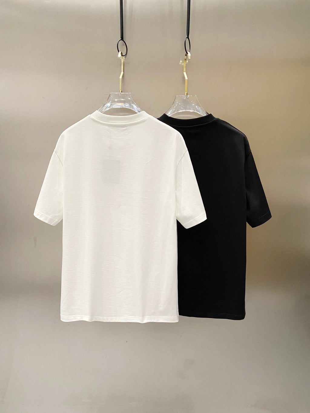 LV BLACK COTTON T-SHIRT GREEN LOGO PRINT 238842