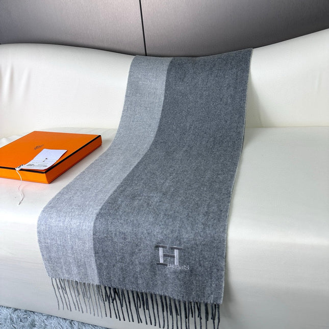 HERMES 26S LONG SCARF 190 IN CASHMERE 309793