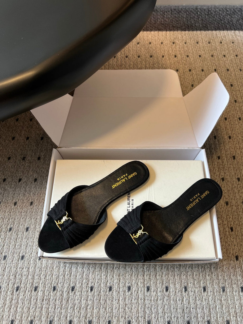 YSL 26S BABYLONE FLAT MULES IN BLACK SUEDE