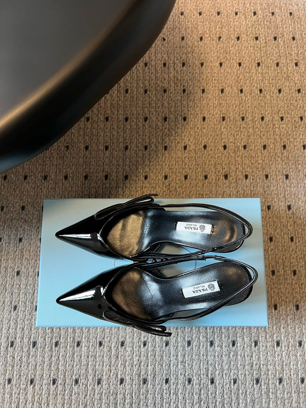 PRADA 26S BOW DETAIL SLINGBACK PUMPS 75MM IN BLACK PATENT CALFSKIN