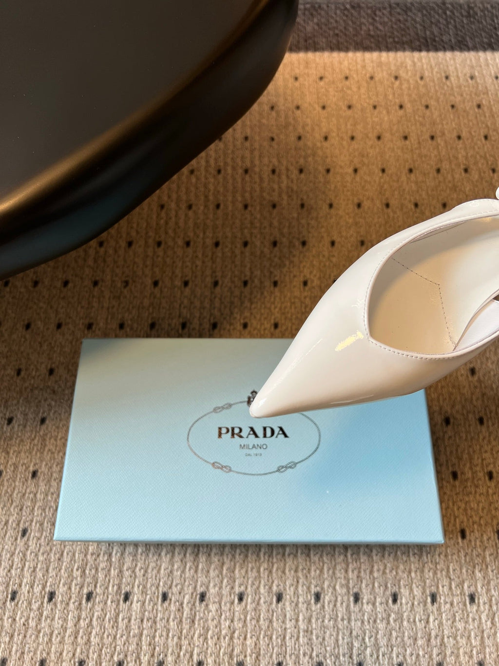 PRADA 26S POINTED TOE SLINGBACK HEELS 55MM IN WHITE PATENT CALFSKIN