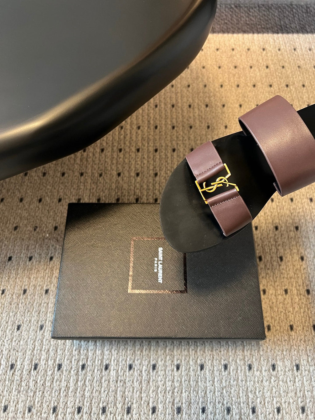 YSL 26S DOUBLE-STRAP SANDALS IN DARK BROWN CALFSKIN