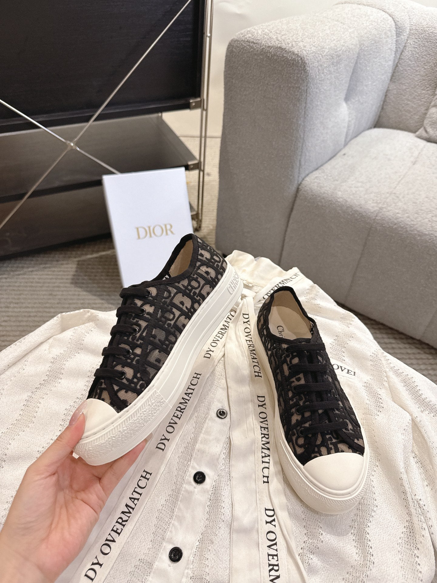 DIOR 26S SNEAKERS IN BLACK OBLIQUE EMBROIDERED MESH