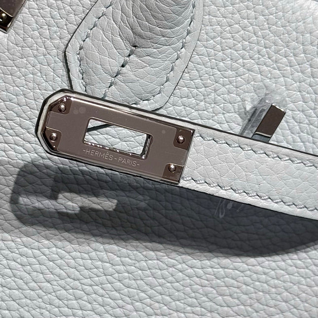 HERMES 25S MEDIUM BIRKIN 25 IN CLOUD BLUE CALFSKIN SILVER HARDWARE