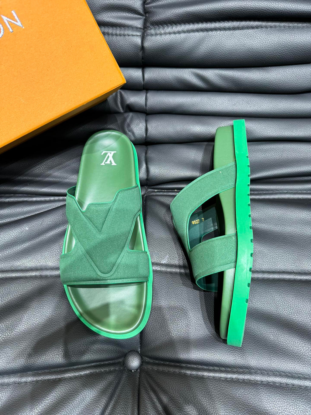 LV OASIS MULE IN DARK GREEN SUEDE CALFSKIN