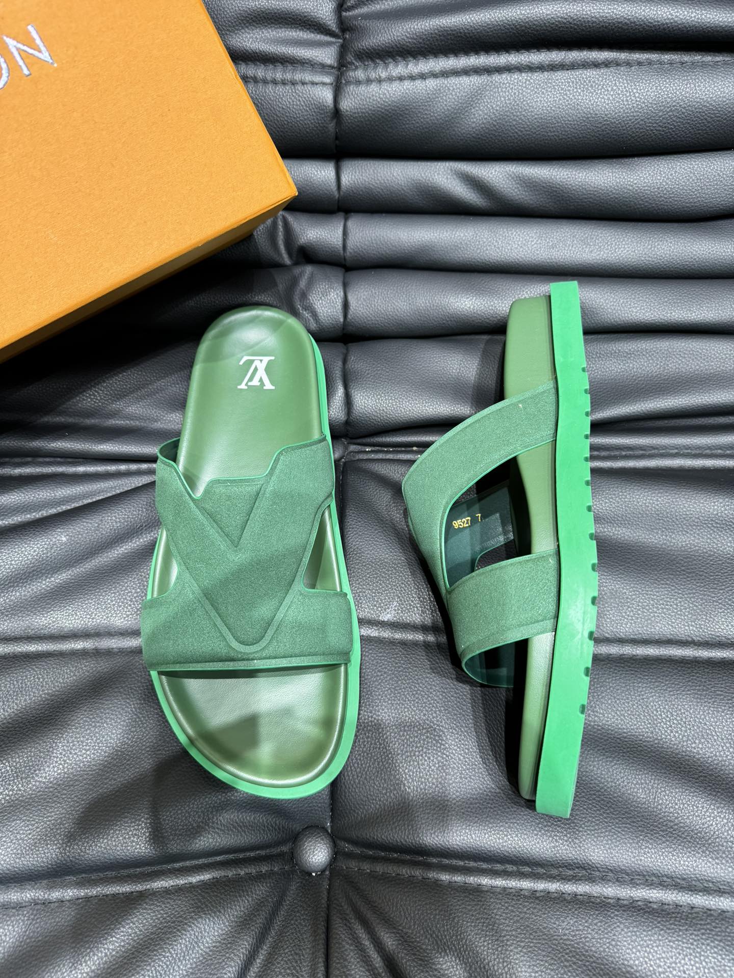 LV OASIS MULE IN DARK GREEN SUEDE CALFSKIN