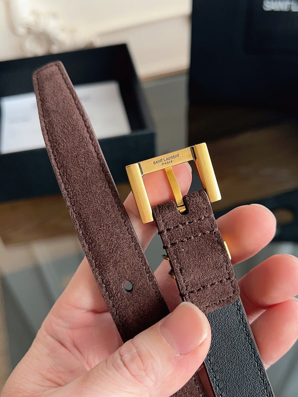 YSL 25S BELT 20 MM IN ASH BROWN SUEDE WITH GOLD HARDWARE 616311