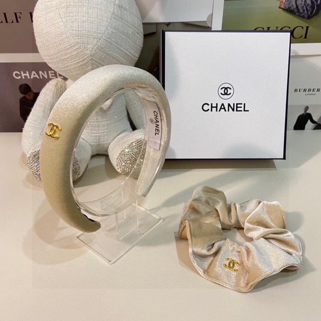 WHITE VELVET HAIRBAND 124630