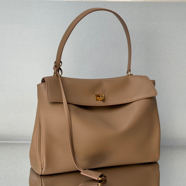 RODEO MEDIUM BAG 35 IN CAMEL BEIGE SMOOTH CALFSKIN GOLD HARDWARE