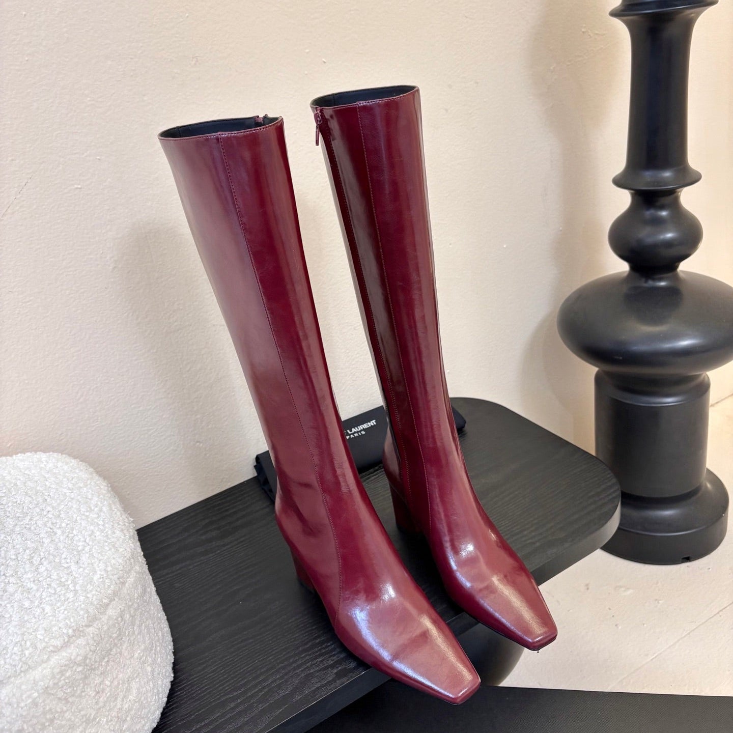 YSL 26S KNEE-HIGH HEELED BOOTS IN DARK RED SHINY CALFSKIN