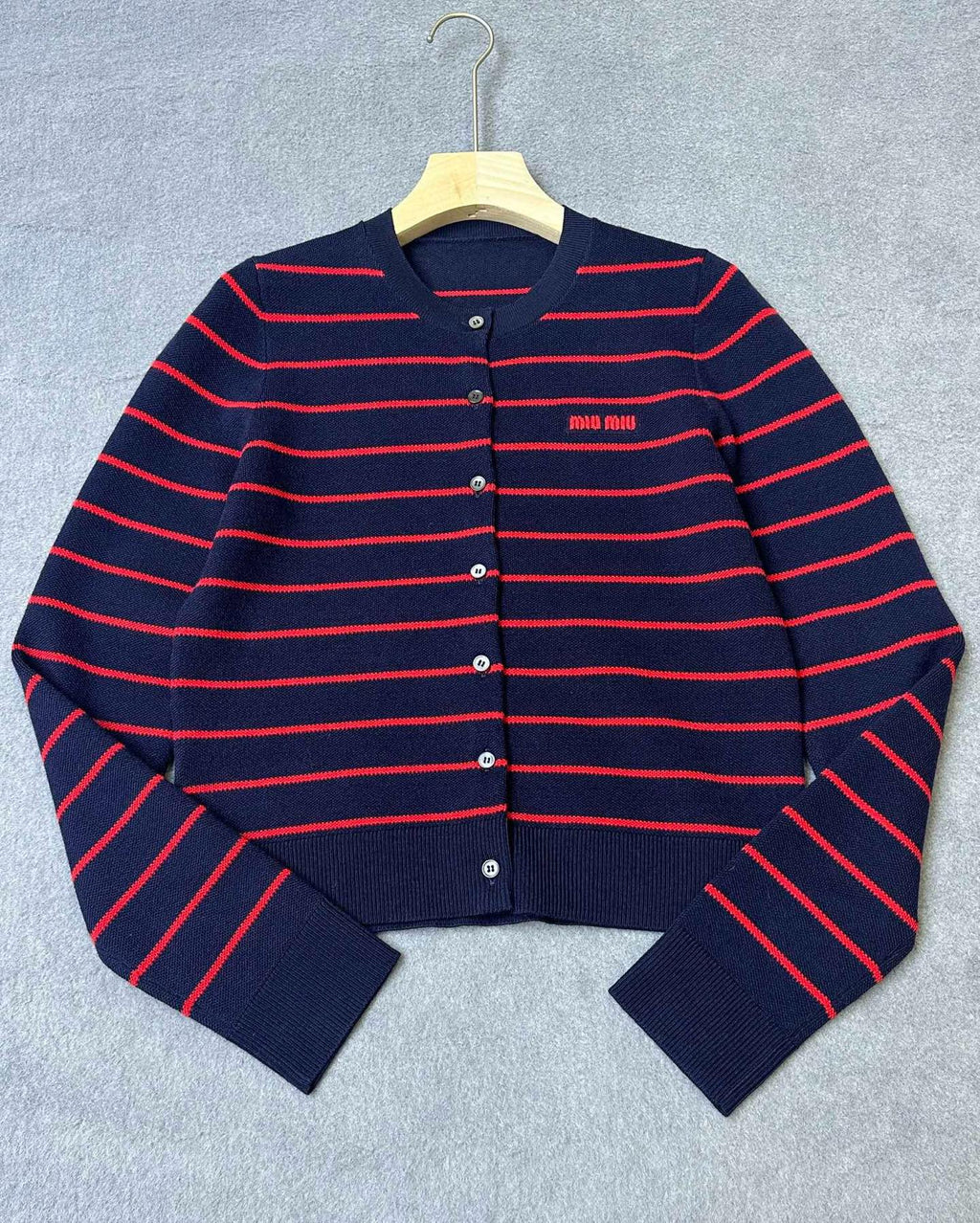 MIUMIU CARDIGAN STYLE 279