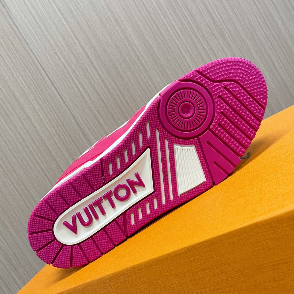LV 26S LOW TOP SNEAKERS IN WHITE AND HOT PINK CALFSKIN WITH MONOGRAM SOLE DETAIL