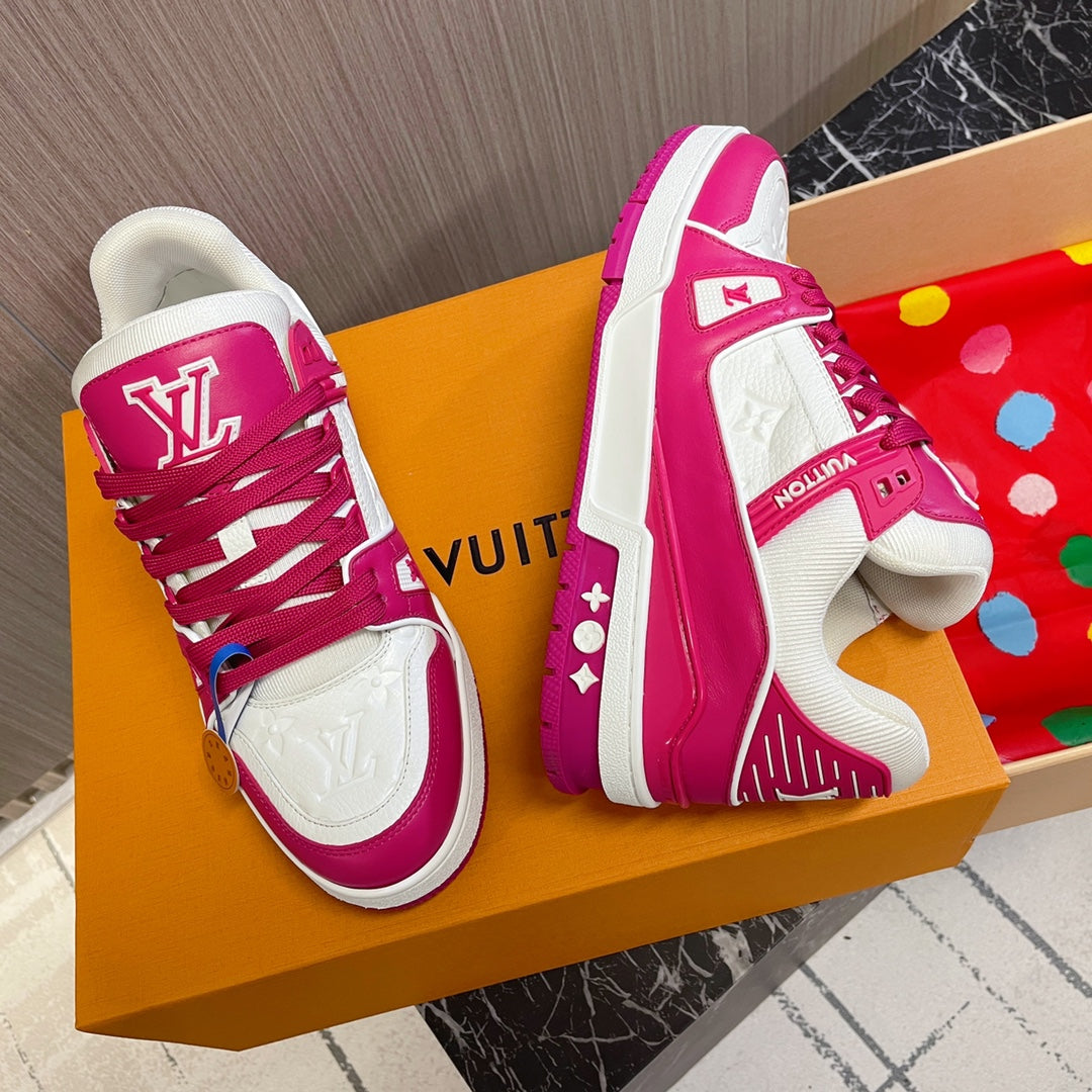 LV 26S LOW TOP SNEAKERS IN WHITE AND HOT PINK CALFSKIN WITH MONOGRAM SOLE DETAIL